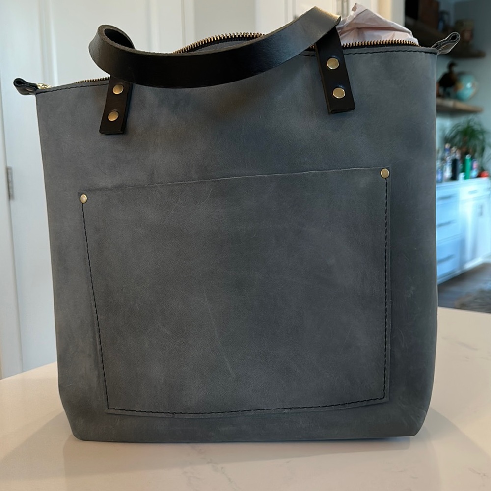 AP Storm Medium Zip Tote Portland Leather Goods